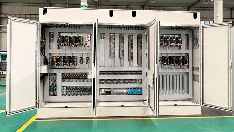 伺服控制柜：工業(yè)自動(dòng)化的硬核支撐與全鏈路優(yōu)勢(shì)解析