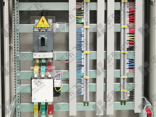 電容補償柜細(xì)節(jié)